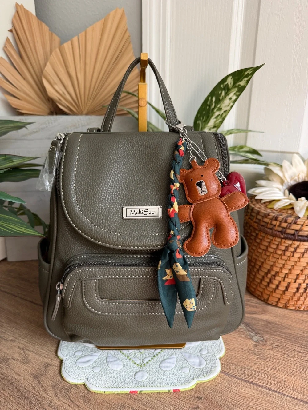 MultiSac Olive Green Pebbled VL Backpack Purse Travel Bag – Graduation Gift - Picture 2 of 11